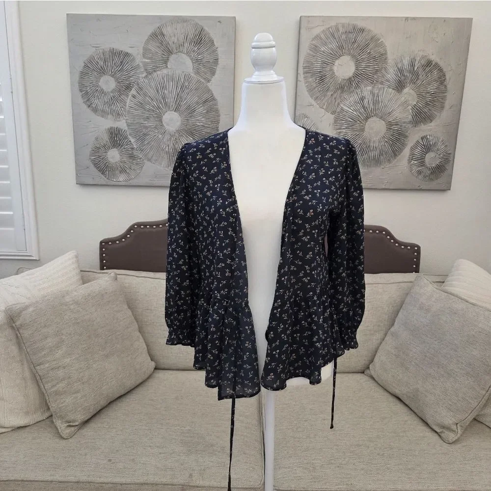 🦋MADEWELL🦋 Puff-Sleeve Peplum Wrap Top in Spring Fling - [Size Small]